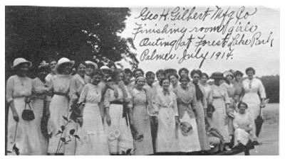 Gilbert Mfg. Co. Finishing Room Girls, 1914